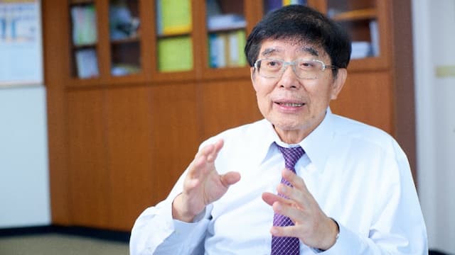 健保署長李伯璋 改用「雪文」63歲生髮回春