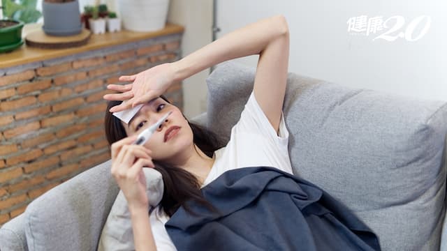 「根本沒有腸胃型感冒！」感染科醫師強調：發燒、咳嗽、嘔吐可能不是感冒