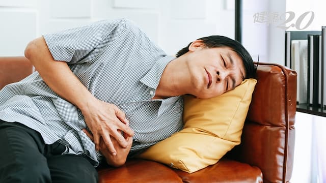 胸悶昏迷差點沒命！主動脈瓣膜狹窄只吃藥不開刀 醫警告：不要命了嗎？