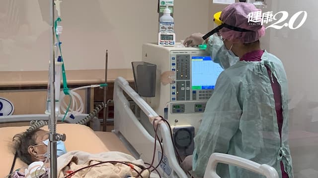 愛在疫起時／洗腎病友確診新冠肺炎5天沒洗腎！新光醫院醫護伸出援手「壓力巨大但成就感滿滿」/medical/328313