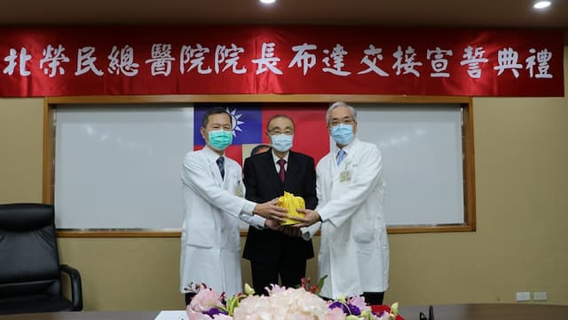 骨科權威陳威明接任台北榮總院長！提「五好」目標，期許守住防疫下半場
