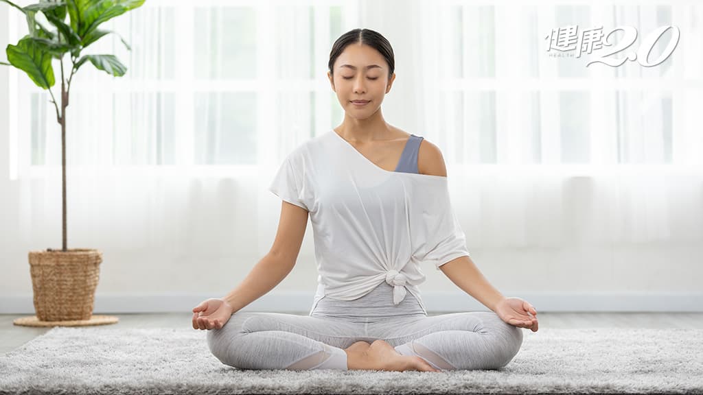 人體缺水心臟、腸胃道疾病跟著來！1動作促進代謝循環 口水流動益處多/exercise/338885