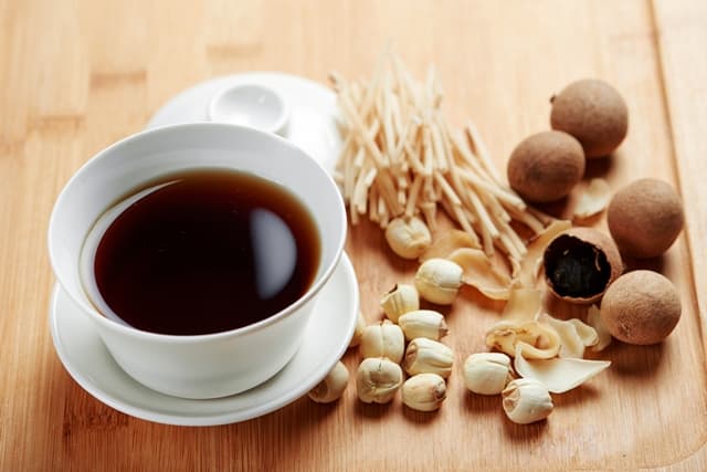 熱到睡不著　喝杯清熱茶安穩好眠