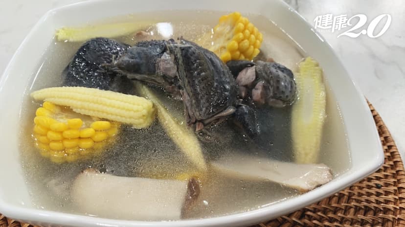 四神除濕雞／改良版四神湯排水利尿！加「1祕密武器」祛濕又讓湯自然甘甜/recipe/339335