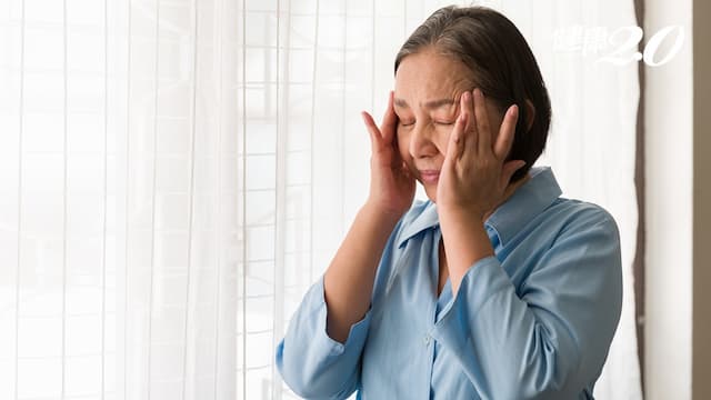 6旬婦頭暈2年竟是腦動脈瘤！醫警告腦動脈瘤破裂恐死亡 5大危險族群要注意