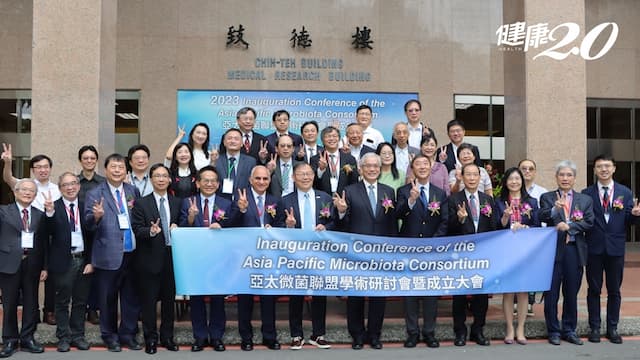 台灣攜手日澳新馬啓動「微菌研究」！可用於癌症診斷、腸道菌和脂肪形成有關