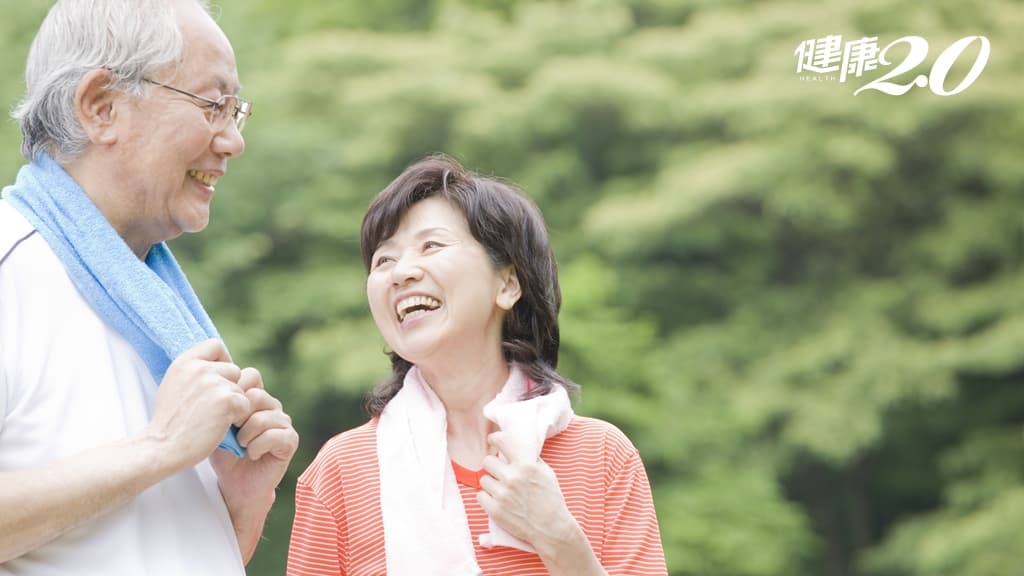 老年人做什麼運動最好？醫授「預防肥胖、骨鬆、肌少症運動方法」 每次5分鐘增肌減脂/strong/342713