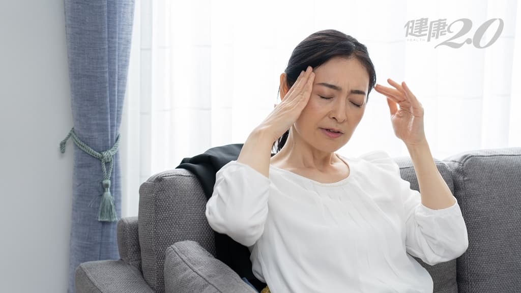 53歲婦更年期睡不好、一直醒來還心悸！專家授1招2周就改善 氣色還變好/strong/343275