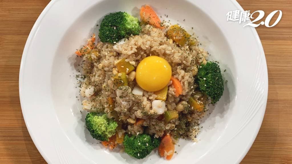 月見干貝燉飯／天冷睡不好！中醫推「助眠5寶」入菜 改善失眠好入睡/review/343596