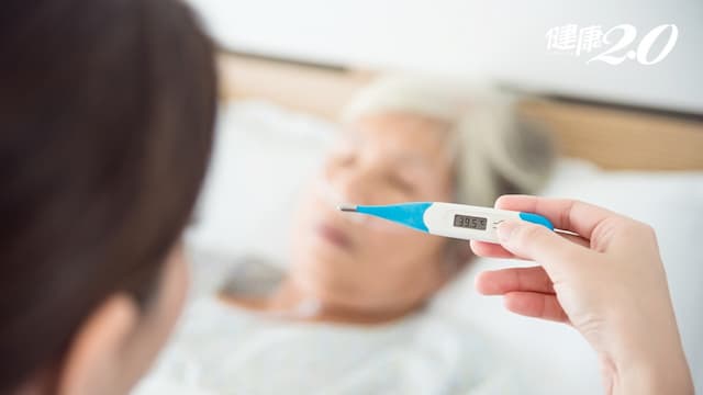 9旬婦高燒不退膽結石害的！高齡者用微創免切膽囊 隔天即可出院/medical/345582