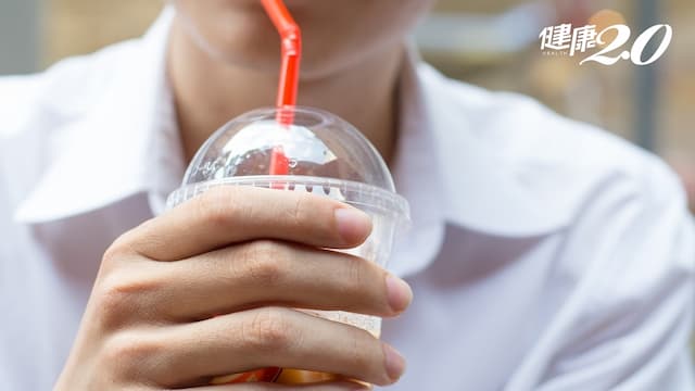 壯男喝1飲品暴瘦20公斤！罹糖尿病險洗腎 醫警告：年輕人這習慣超傷腎
