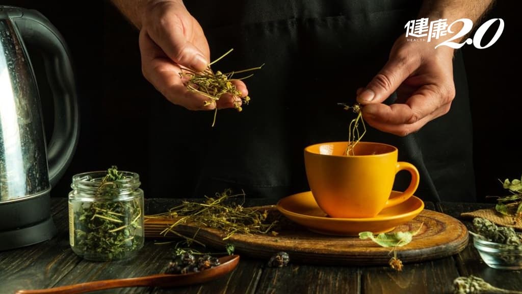 秋分-養生-尺澤穴-潤燥茶飲-魏子善