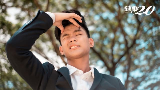 「腦子進水了」是真的！6大初期症狀速就醫 避免老年嚴重<span style="color:#1BA42B;">失能</span>