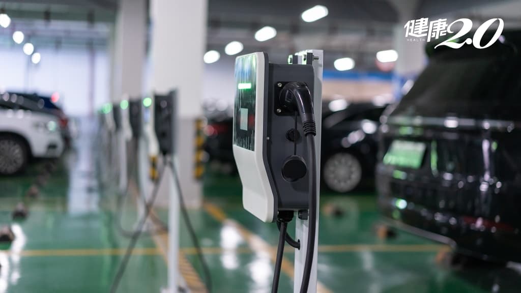 充電樁-電動車-永續-減碳