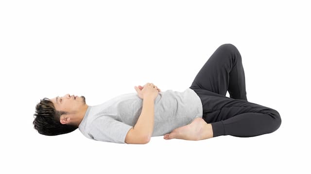 腰痛別先吃藥！1招大腿伸展動作 舒緩痠痛快又有效/exercise/353781
