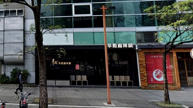 在麻辣鍋店吃冰淇淋吃到碎玻璃！喉嚨吃出血 衛生局上門抓5缺失/nutrition/354648
