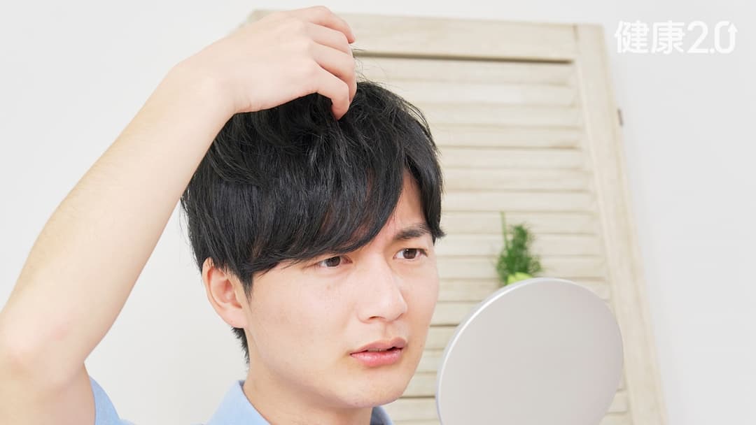 鬼剃頭怎麼辦-免疫系統出問題-指甲也會有狀況-柯博桓