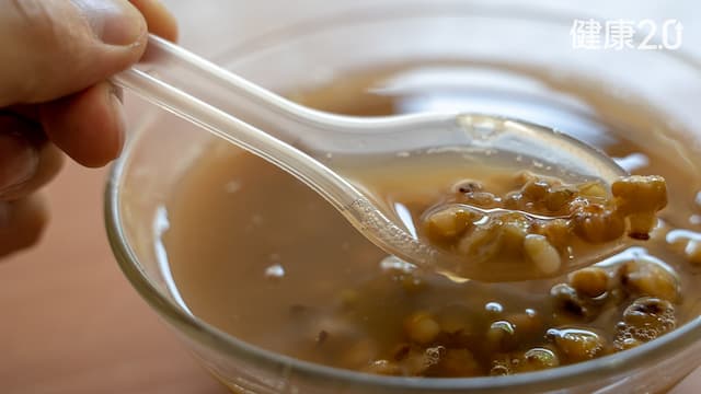 薏仁綠豆湯加1物更清涼排濕！中醫教你夏季「吃瓜」撇步 這樣吃才消暑/tcm/355555