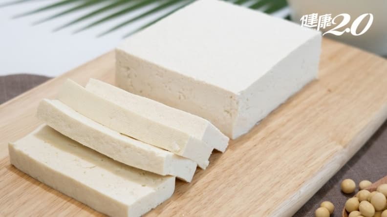 「豆腐」竟是消暑聖品！中醫教怎麼吃才能解暑 中暑其實不適合吃綠豆沙？