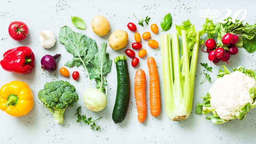 蔬菜新不新鮮不是看葉子！看「這裡」 才最準 高麗菜、花椰菜、地瓜這樣挑最新鮮