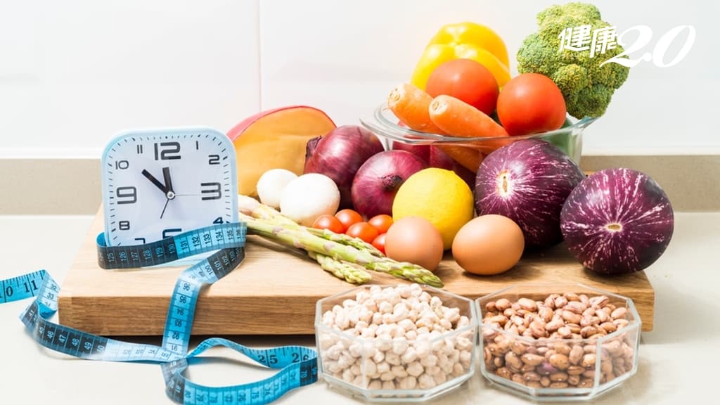 減肥 斷食 時間 食物 時鐘
