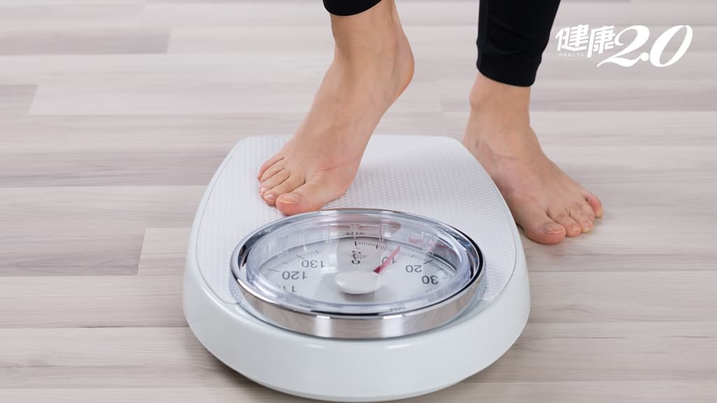 每天量體重真能助瘦？醫師教你「這樣量體重」能防復胖 快樂秤用法超簡單-1